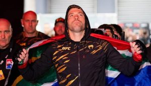 Lesão tira Dricus du Plessis de luta pelo título contra Khamzat Chimaev no UFC 317, diz jornalista