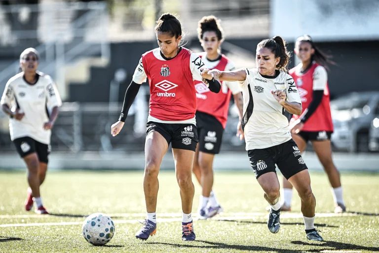 Santos, São Paulo e Corinthians entram em campo na sétima rodada do Brasileiro feminino; saiba onde assistir