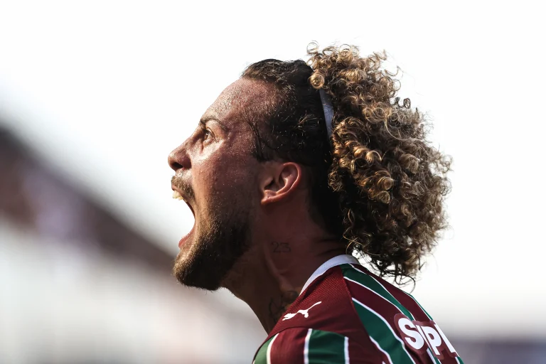 Guga destaca virada do Fluminense sobre o Santos e afirma: “Estamos na busca do título”