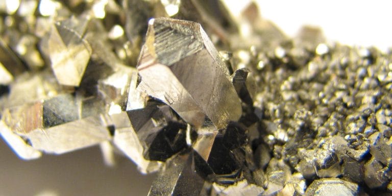 Atualização: Brasil tem "vazio estratégico" em minerais críticos