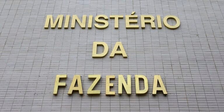 Atualização: CMN adia bloqueio ambiental no crédito rural para 2027