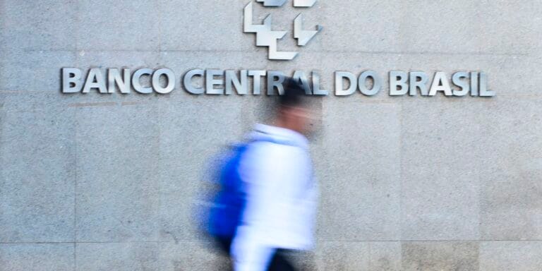 Atualização: Dinheiro de clientes do Master migrou para bancos maiores