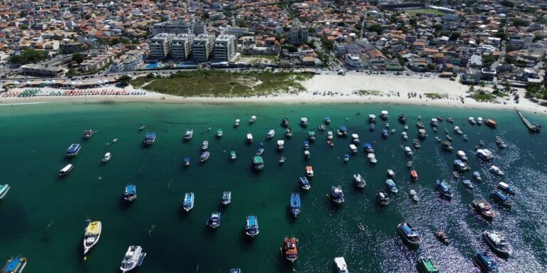 Atualização: Litoral norte fluminense com 25% da costa instável