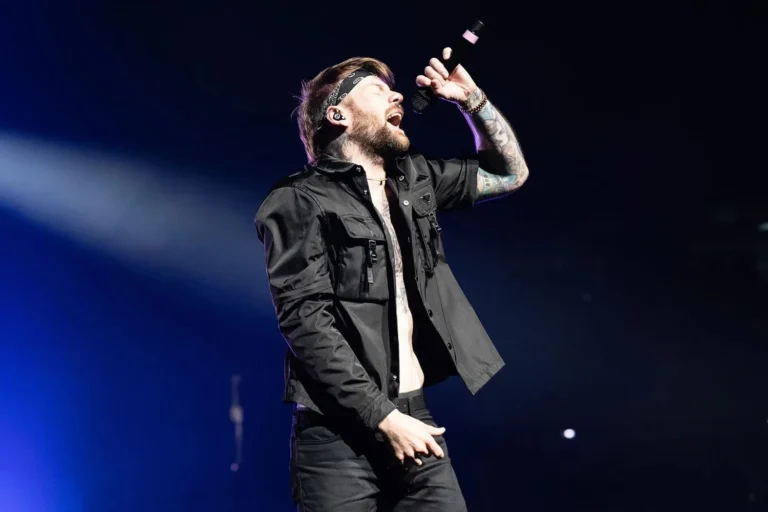 Caleb Shomo e o fim do casamento: reflexões sobre estilo e vida