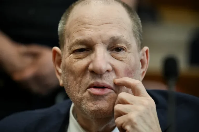 Caso Weinstein: Juiz anula julgamento após júri sem veredicto