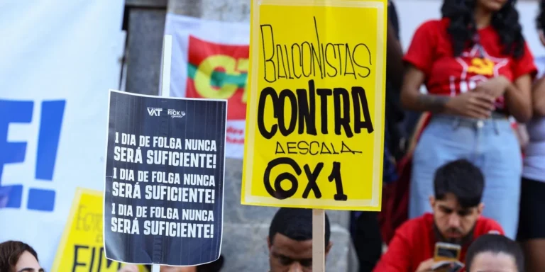 Comissão da Câmara analisa relatório sobre turismo e viagens 6X1