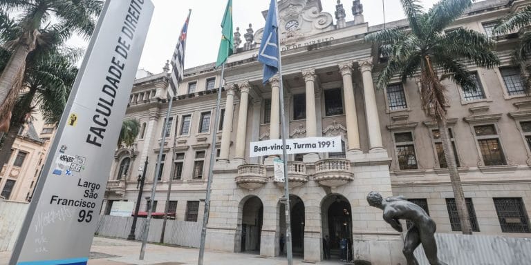 Cotas PcD no vestibular: guia de turismo acessível na USP