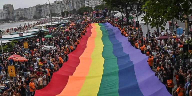 Destino LGBTQIA+: Entenda a inconstitucionalidade do PL sobre eventos