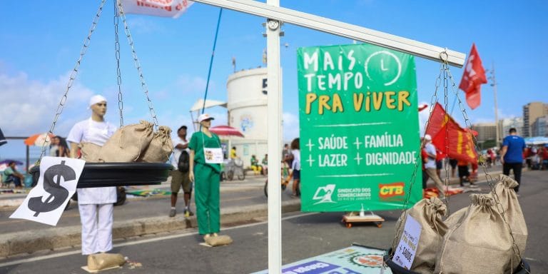 Destinos na América Latina com jornada de trabalho reduzida
