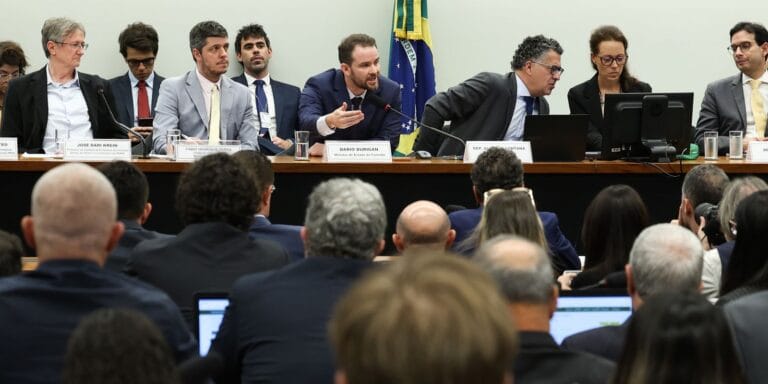 Dicas de turismo: Durigan se opõe a compensação na escala 6x1