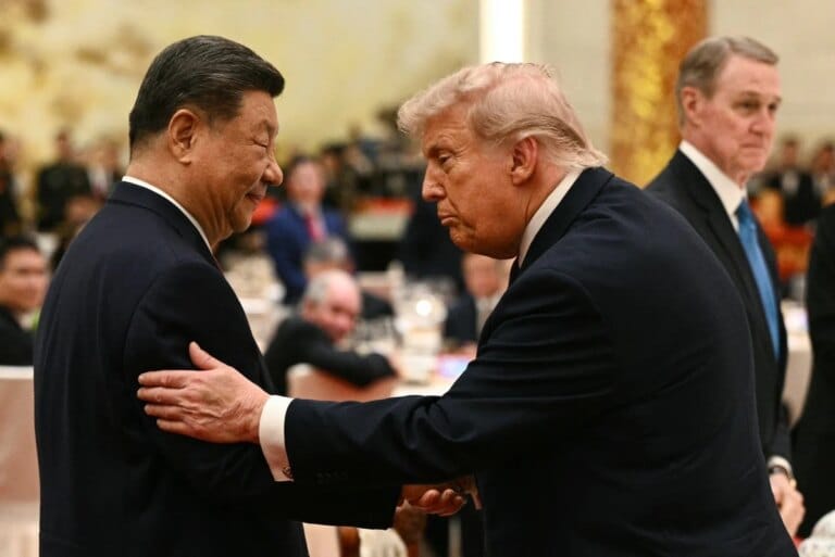 EUA suspende venda de armas a Taiwan em meio a crise regional
