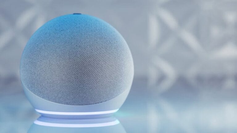 IA Alexa+ cria podcasts completos sobre qualquer assunto