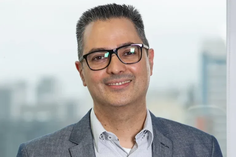 IA aplicada fortalece integração entre TI e estratégia de negócios