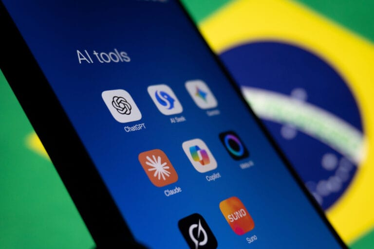 IA no trabalho: Brasil se destaca em uso avançado, afirma Microsoft