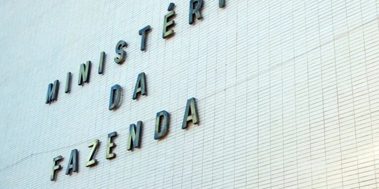 Inflação e turismo: como a guerra e o petróleo afetam sua viagem