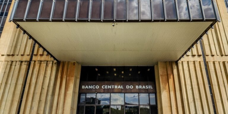 Inflação: mercado eleva previsão para 5,04% em 2023