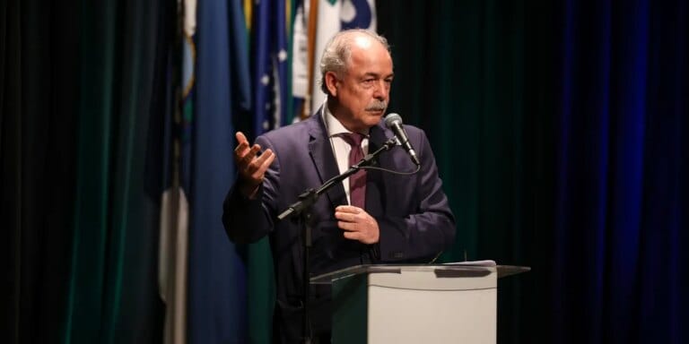 Investimento de R$ 50 bilhões no turismo de minerais críticos
