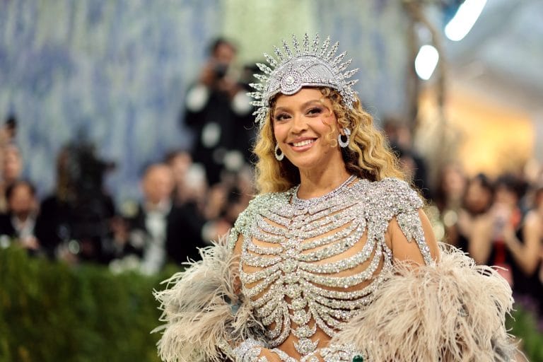 Joias valiosas do Met Gala 2026: luxo e tendência em moda