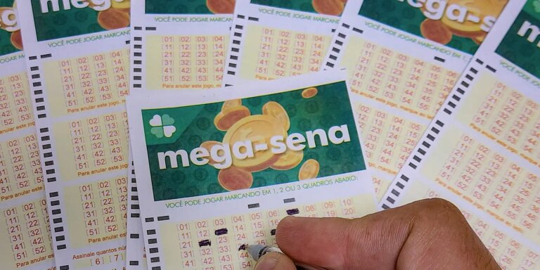 Mega-Sena acumula e prêmio chega a R$ 16 milhões hoje
