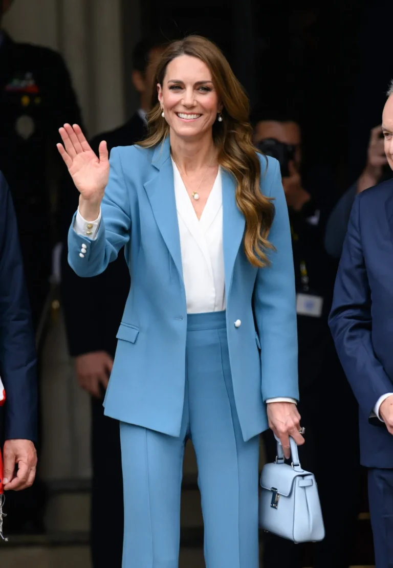 Moda e Estilo: Kate Middleton e Príncipe William em Destaque