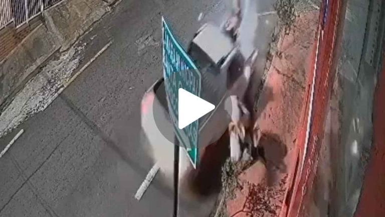 Motorista foge após atropelar casal e criança em Passos na madrugada desta sexta-feira (8)