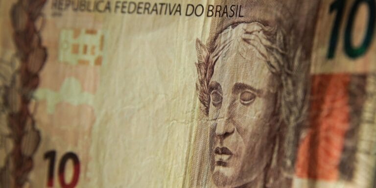 Multa recorde de R$ 1 bilhão da Fast Shop impacta turismo em SP