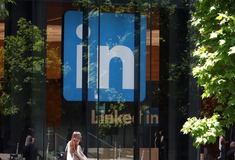 ONG denuncia LinkedIn na Áustria por venda de dados pessoais