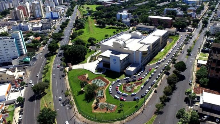 Política contra assédio na UFU é aprovada, mas não votada por falta de quórum no Conselho Universitário