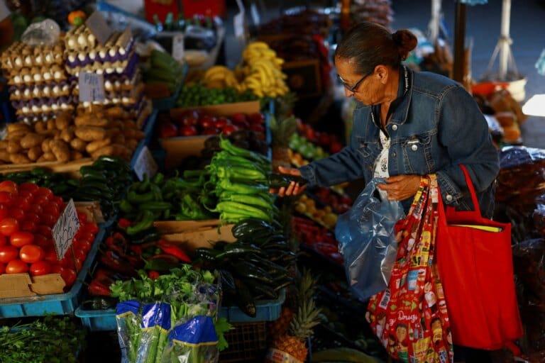 Preços mundiais dos alimentos sobem em abril, maior alta em 3 anos