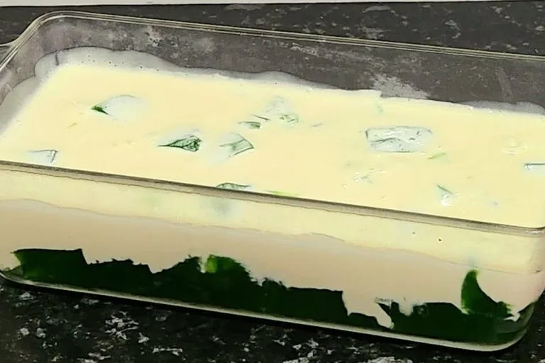 Receita de sobremesa cremosa de limão rápida e refrescante