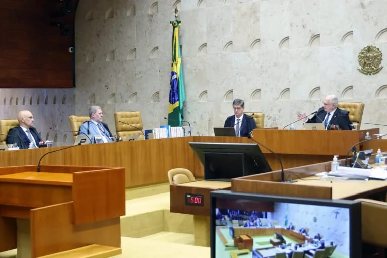 STF suspende julgamento de recurso sobre revisão da vida toda
