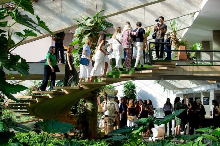 Saúde e bem-estar na exposição Constelações Contemporâneas
