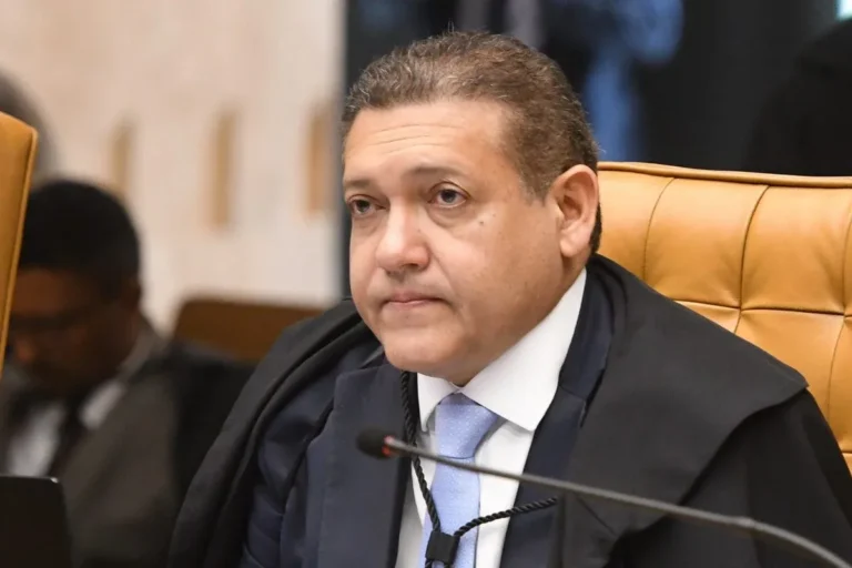 Senadores pedem que Nunes Marques se retire de ação sobre CPI