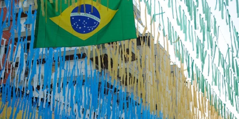 Show e telões em Salvador durante os jogos do Brasil na Copa