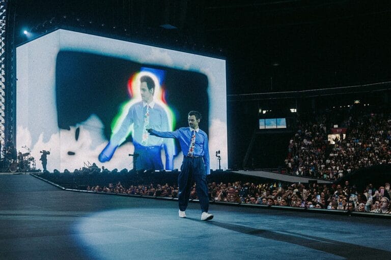 Tendência de moda no show da turnê 'Together, Together' de Harry Styles