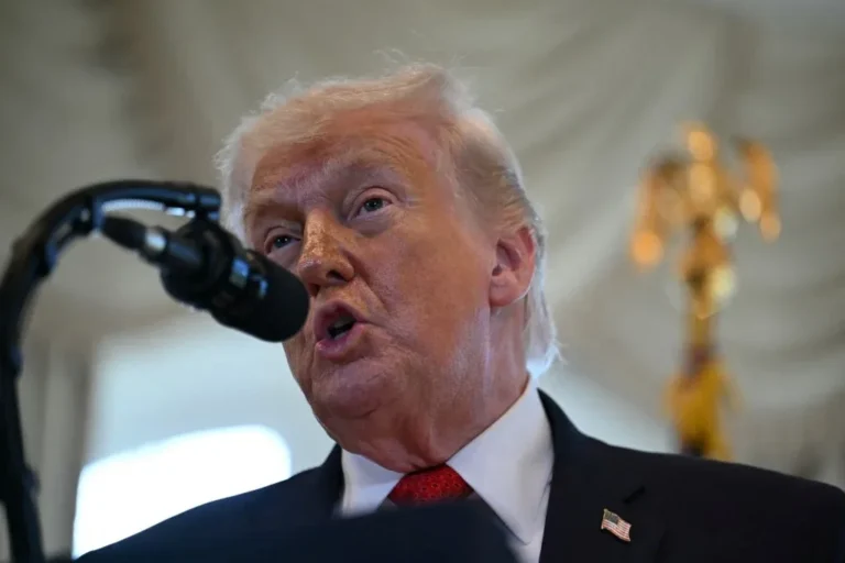 Trump ameaça Irã com novos ataques se acordo não for firmado