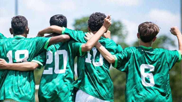Uberlândia Esporte Clube abre inscrições para seletiva gratuita de futebol sub-12 em maio