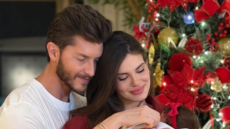 Viral no Dia das Mães: famosas celebram a data pela primeira vez