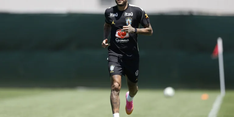Atualização: Neymar fora do jogo contra o Haiti para recuperação