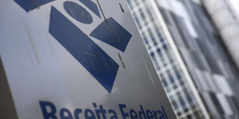 Atualização: Receita aponta divergências de R$ 44 bi em créditos de PIS/Cofins
