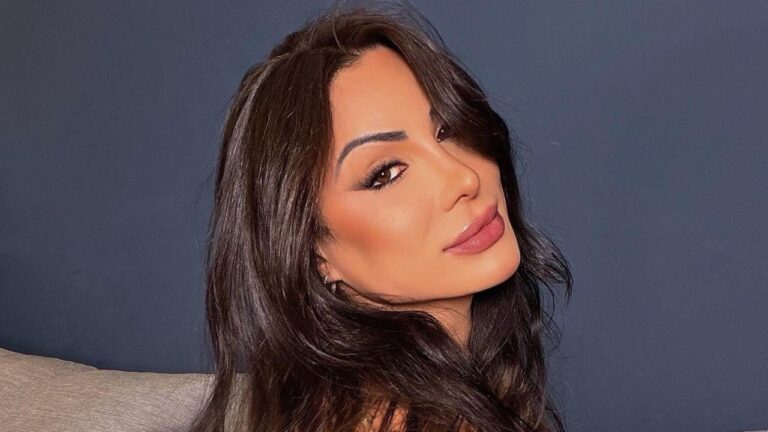 Bruna Mendonça viraliza ao revelar R$ 40 mil de pedidos secretos