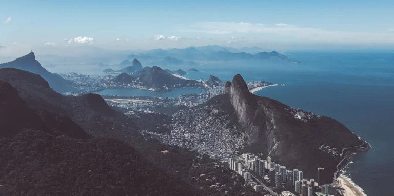 Coleção exclusiva da Ipanema Inn celebra 50 anos de estilo