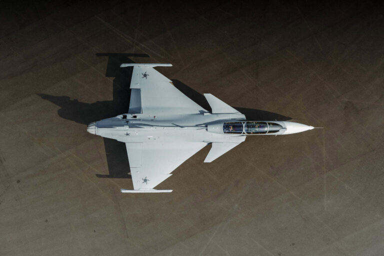 Lançamento do Gripen F: inovação da Saab para a FAB