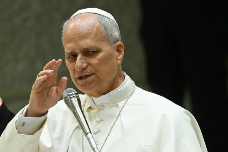 Mudanças na Igreja: Papa se reúne com vítimas em Madri