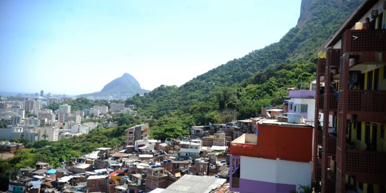 Operação na zona sul do Rio: 6 presos e homem baleado hoje