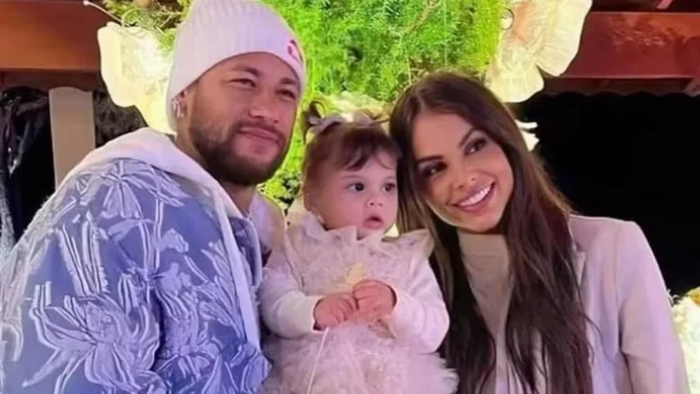 Polêmica: Amanda Kimberlly se pronuncia sobre Neymar no Instagram