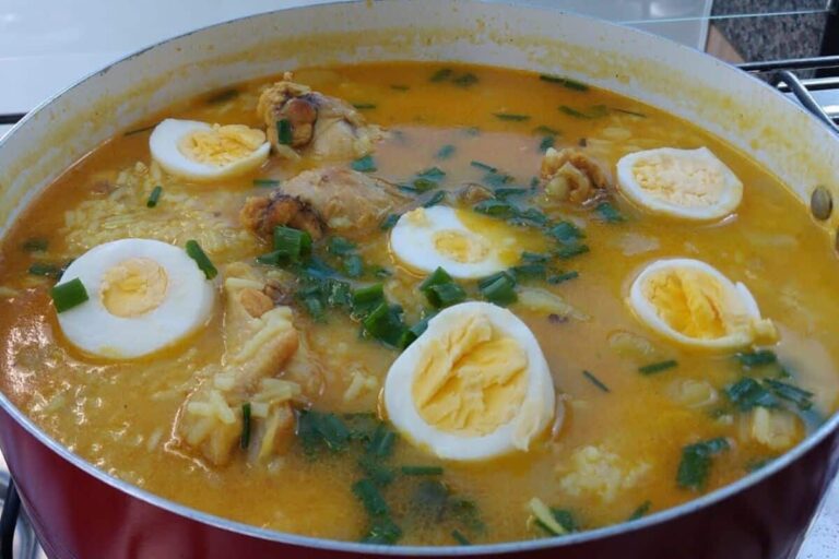 Receita de canja de galinha cremosa para o jantar em família