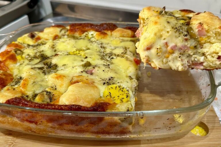Receita de torta à portuguesa de liquidificador rápida e gostosa