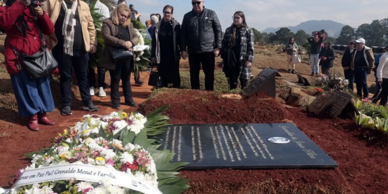 Restos mortais de Grenaldo Silva são sepultados hoje