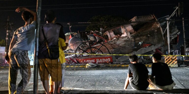 Terremoto de 7,8 atinge sul das Filipinas agora